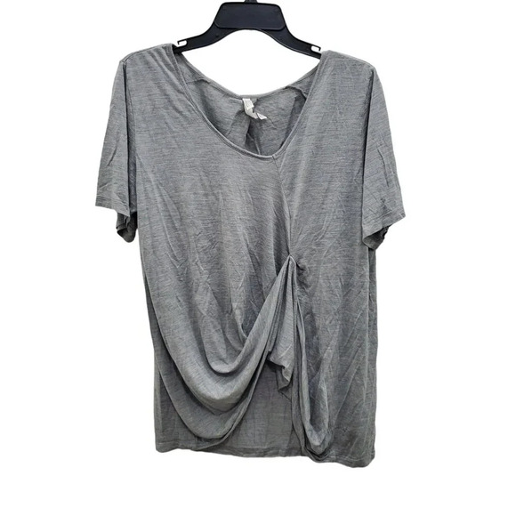 Revolve |‎ Prose IV Women's Gray 100% Silk Short Sleeve Asymmetrical Tee Shirt M - Picture 1 of 7